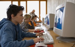 Bảo vệ mắt khi sử dụng máy vi tính